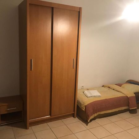 Auberge de jeunesse Pilgrims Place à Częstochowa Extérieur photo